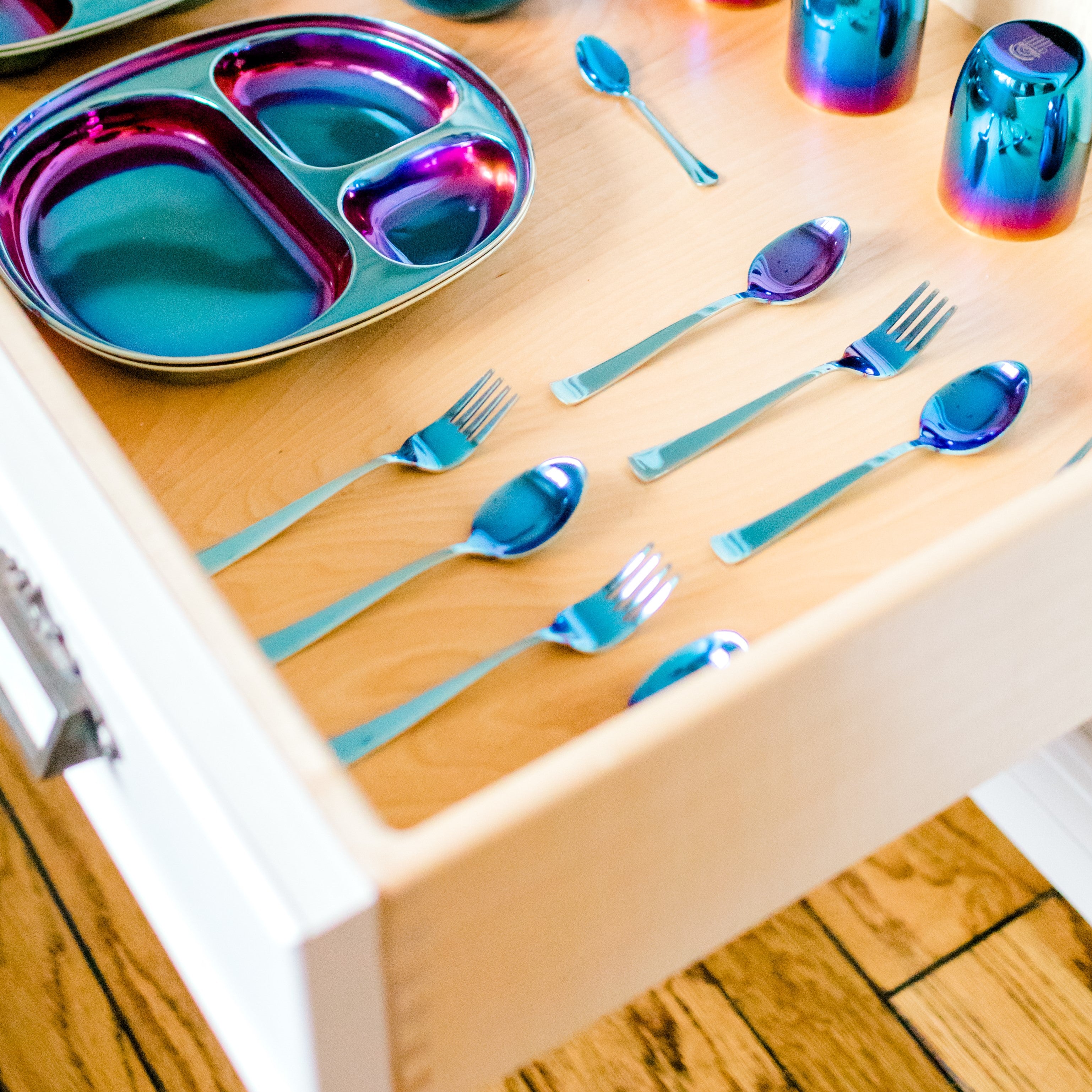 Blueforksandspoonsindrawer.jpg